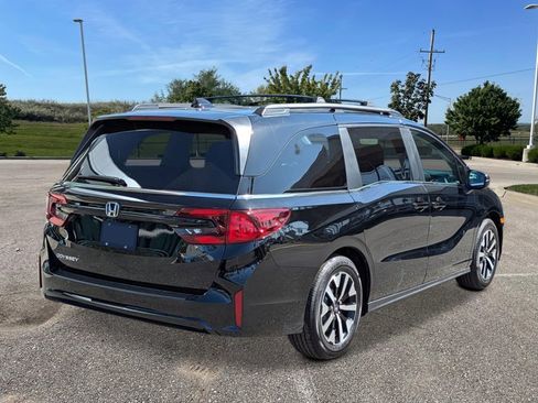 New 2026 Honda Odyssey EX-L image 4