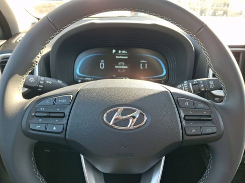 New 2026 Hyundai Venue SEL image 18