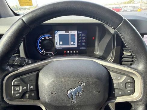 Used 2022 Ford Bronco Everglades AWD/4WD image 12