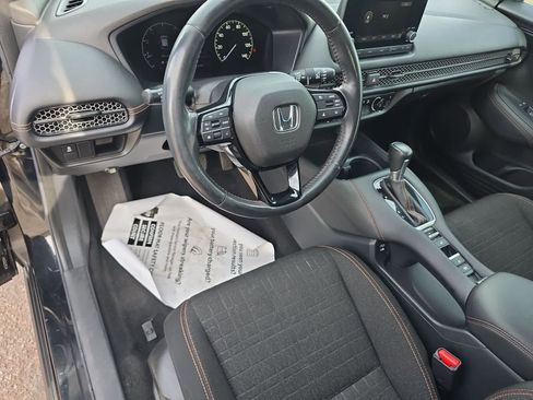 Used 2024 Honda HR-V Sport image 16