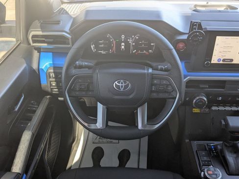 Used 2025 Toyota Tacoma TRD Off-Road w/ TRD Off Road Upgrade Package AWD/4WD image 33