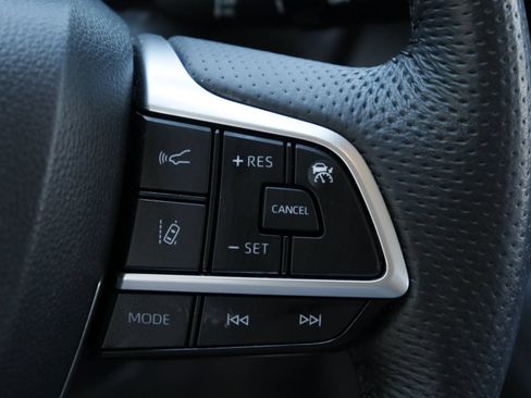 Used 2024 Toyota Sienna Limited AWD/4WD image 13