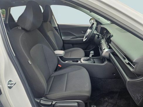 Certified 2025 Hyundai Kona SEL image 29