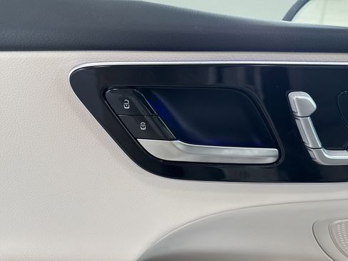 Certified 2026 Mercedes-Benz C 300 Sedan image 22