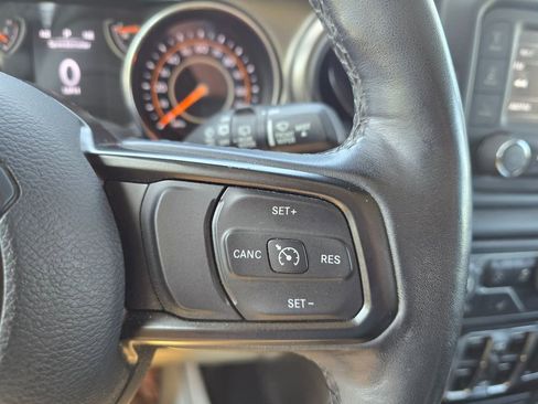 Used 2020 Jeep Wrangler Unlimited Sport S AWD/4WD image 15
