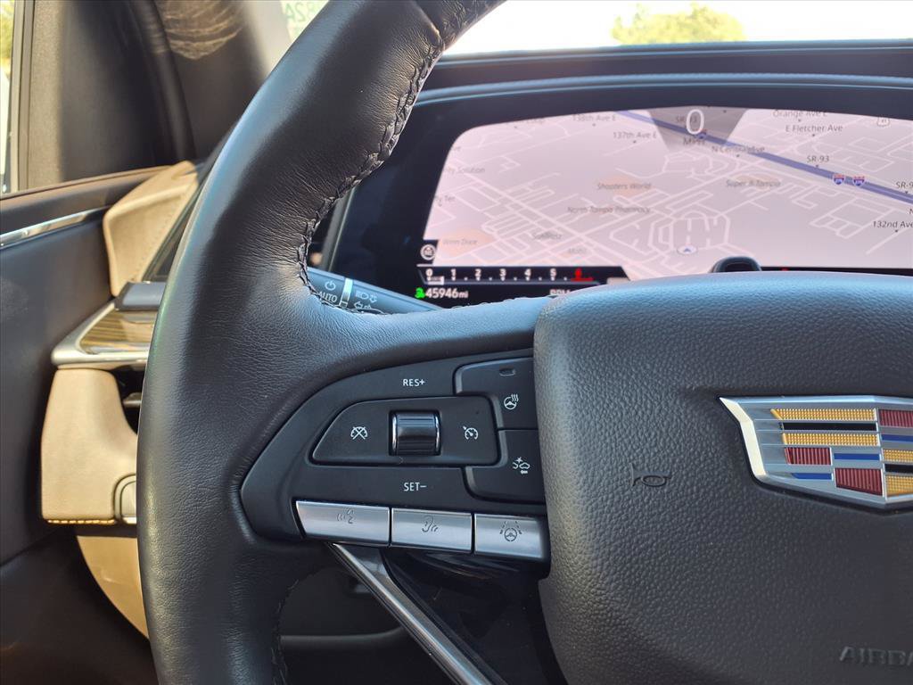 Used 2023 Cadillac Escalade ESV Premium Luxury AWD/4WD image 29