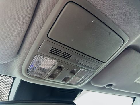 Used 2022 Honda CR-V EX-L image 22