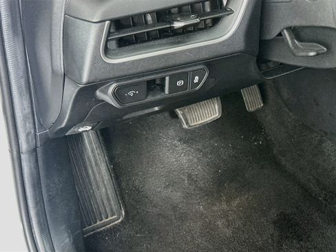 Used 2025 Kia K4 FWD image 17
