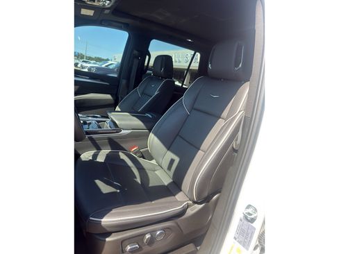 Used 2025 Cadillac Escalade Sport w/ Touring Package AWD/4WD image 26