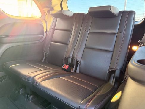 Used 2024 Dodge Durango R/T AWD/4WD image 3