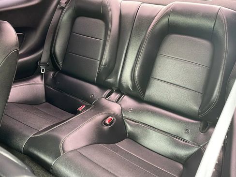 Used 2017 Ford Mustang GT Premium w/ GT Performance Package RWD image 18