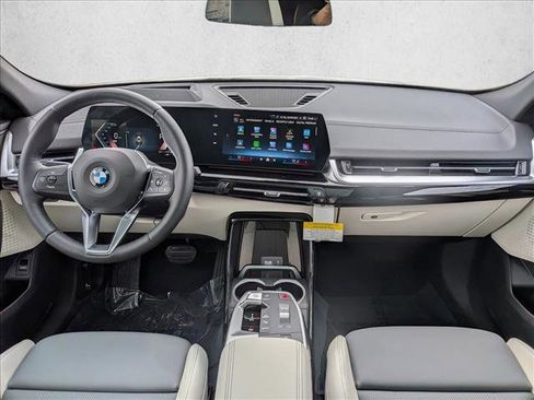 New 2026 BMW X2 xDrive28i image 15