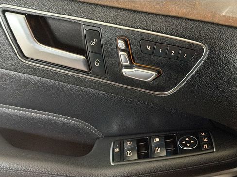 Used 2015 Mercedes-Benz E 350 4MATIC Wagon image 19