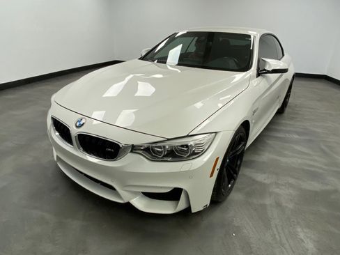 Used 2016 BMW M4 Convertible RWD image 11