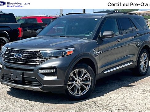 Certified 2020 Ford Explorer XLT w/ Equipment Group 202A AWD/4WD image 7