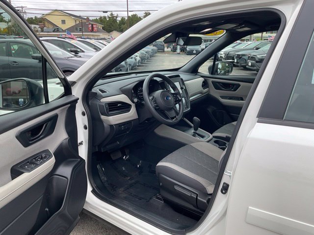 Certified 2025 Subaru Forester AWD/4WD image 13