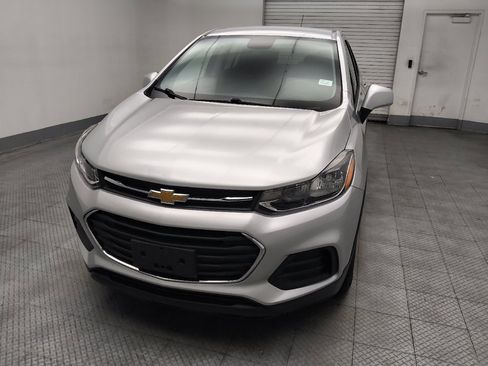 Used 2020 Chevrolet Trax LS w/ Tint and Cruise Package FWD image 14