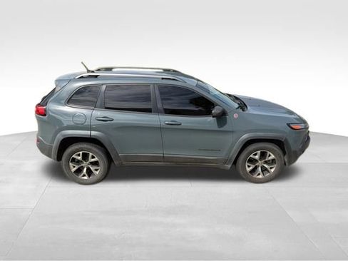 Used 2015 Jeep Cherokee Trailhawk w/ Cold Weather Group image 2