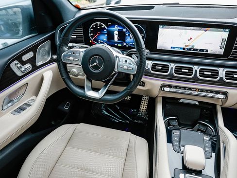 Certified 2023 Mercedes-Benz GLS 580 4MATIC image 14