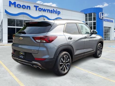 Used 2021 Chevrolet TrailBlazer ACTIV w/ Sun and Liftgate Package AWD/4WD image 6
