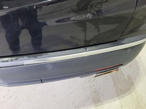 Used 2018 Cadillac XT5 Luxury w/ Driver Awareness Package image 13