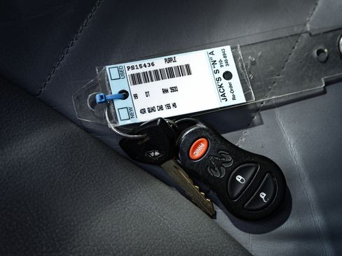 Used 1999 Dodge Ram 3500 Truck 4x4 Quad Cab image 34