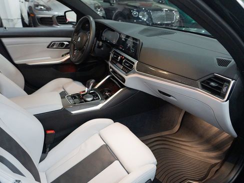 Used 2022 BMW M3 Competition w/ M Carbon Exterior Package image 48