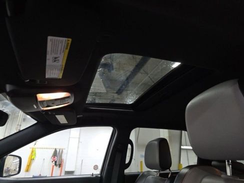 Used 2024 Dodge Durango GT image 15