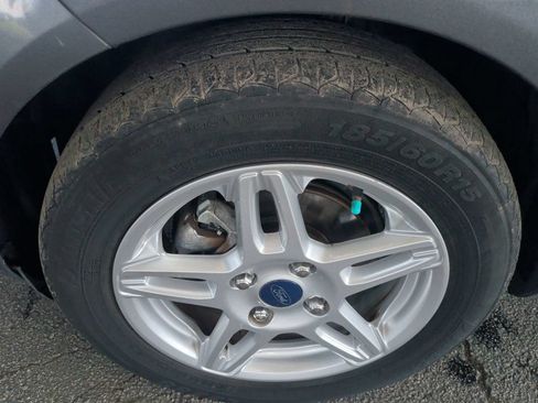 Used 2017 Ford Fiesta SE FWD image 10
