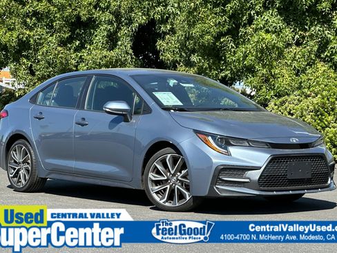 Used 2022 Toyota Corolla SE image 1