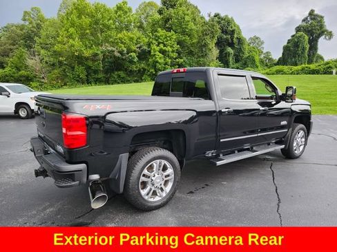 Used 2019 Chevrolet Silverado 2500 High Country w/ Duramax Plus Package AWD/4WD image 9