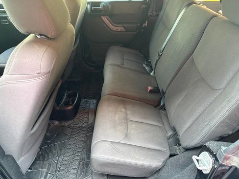 Used 2014 Jeep Wrangler Unlimited Sport w/ Quick Order Package 24S image 13