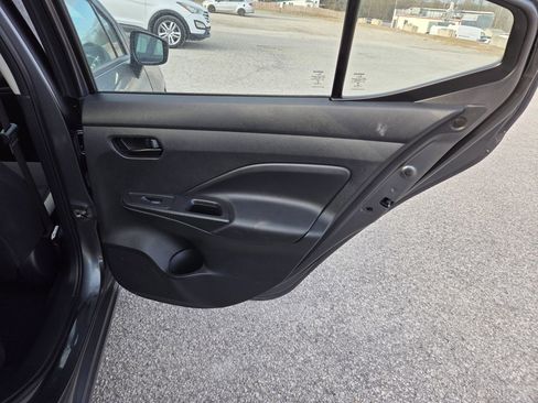 Used 2021 Nissan Versa S image 23