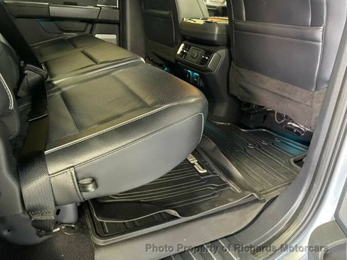 Used 2024 Ford F150 Lariat AWD/4WD image 18