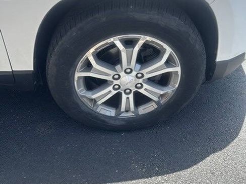 Used 2014 GMC Acadia SLT AWD/4WD image 19