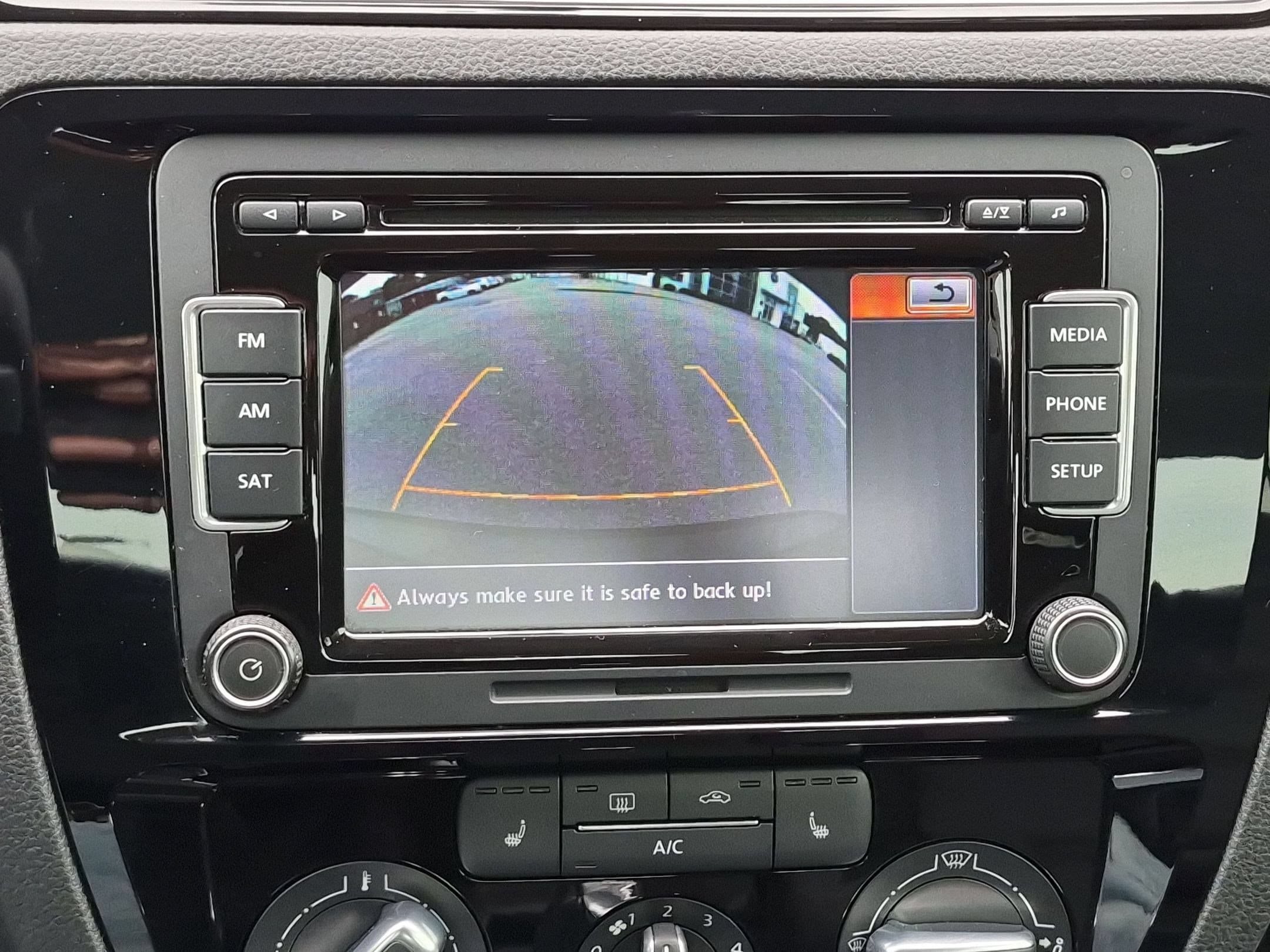 Used 2015 Volkswagen Jetta TDI SE FWD image 23