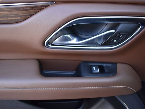 Used 2023 Chevrolet Tahoe High Country image 14