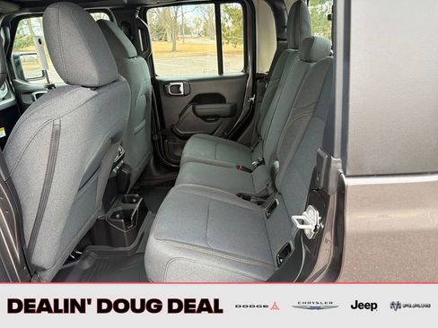 New 2026 Jeep Gladiator Sport image 14