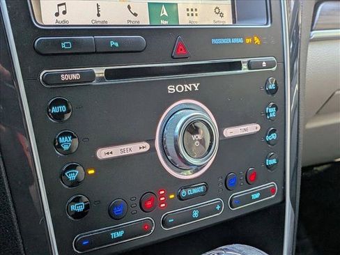 Used 2018 Ford Explorer Limited image 15