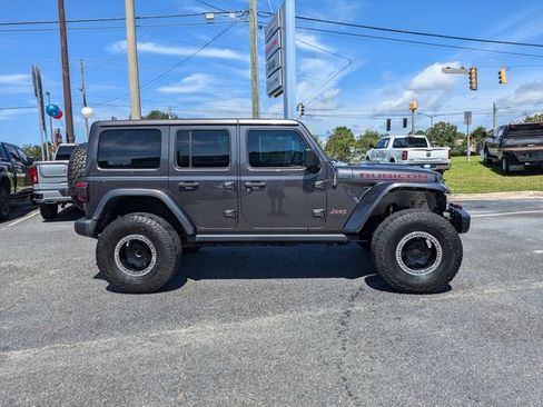 Used 2018 Jeep Wrangler Unlimited Rubicon AWD/4WD image 4