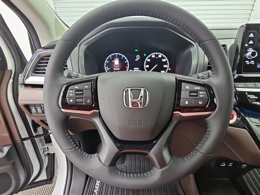 New 2027 Honda Odyssey Touring image 25