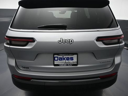 Used 2024 Jeep Grand Cherokee L Laredo RWD image 30