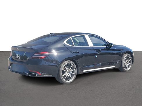 New 2026 Genesis G70 2.5T Prestige image 3