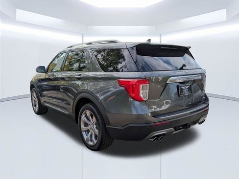 Used 2020 Ford Explorer Platinum w/ Premium Technology Package AWD/4WD image 6