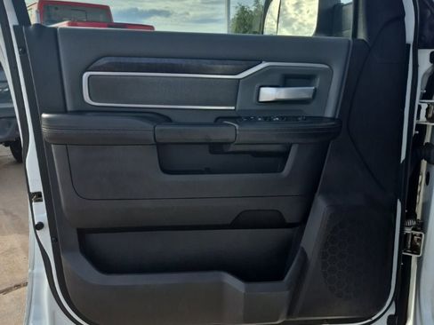 Certified 2022 RAM 2500 Big Horn image 13