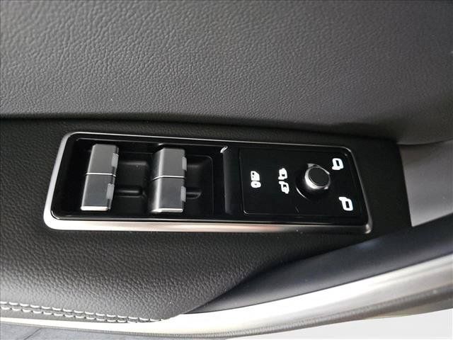 New 2026 Jaguar F-PACE R-Dynamic S AWD/4WD image 28