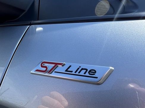 Used 2024 Ford Edge ST-Line image 5