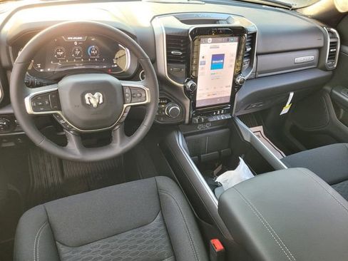 New 2026 RAM 1500 Big Horn AWD/4WD image 9