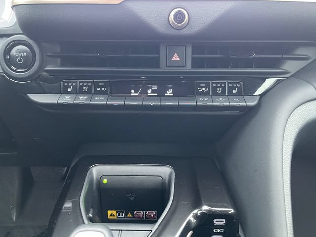 Used 2026 Toyota Crown AWD/4WD image 26