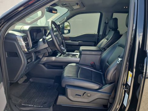 Certified 2025 Ford F250 Lariat w/ Chrome Package AWD/4WD image 19